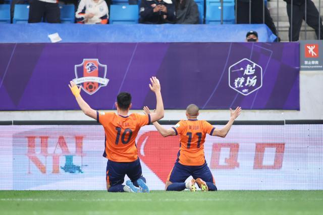 v体育-【中超】席尔瓦2球冯伯元传射 海牛3比0亚泰取首胜