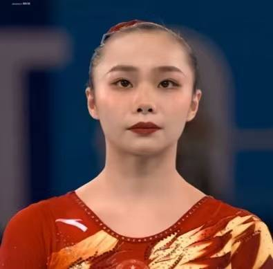 v站-体操女神芦玉菲:比刘璇还美,25岁悄然成妈妈,孩子父亲竟是他!|全运会|亚运会|运动员|赛场|粉丝_新浪体育_新浪新闻