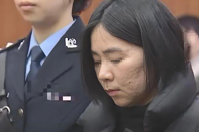 v体育-马未都:香港宁愿要20万菲佣,也不接受内地保姆,原因很简单